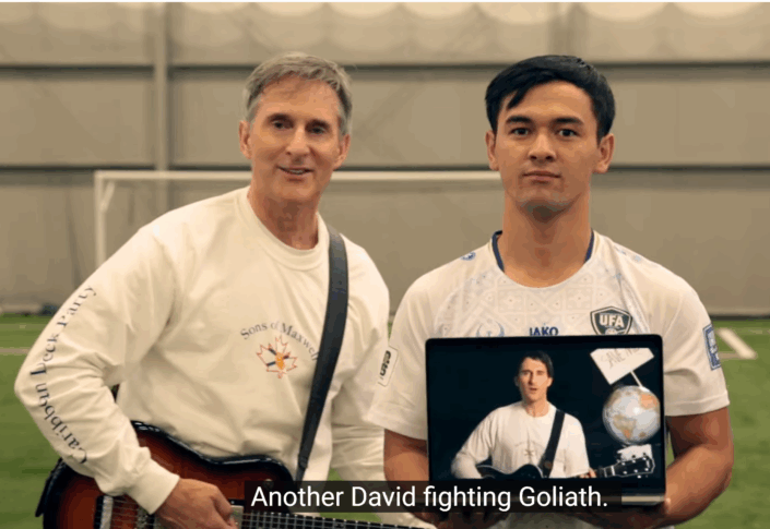 Dave Carroll and Sukhrob Ubaydullaev